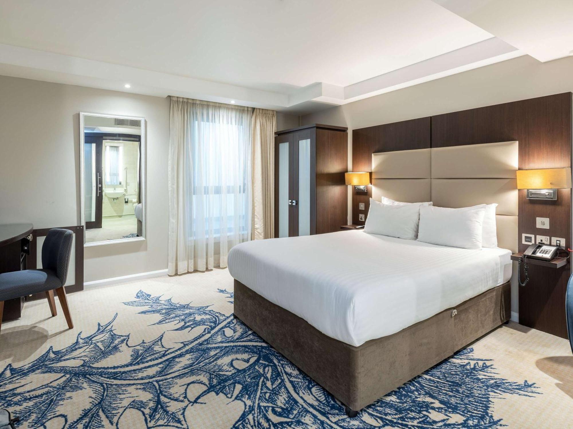 Mercure Edinburgh Haymarket Extérieur photo